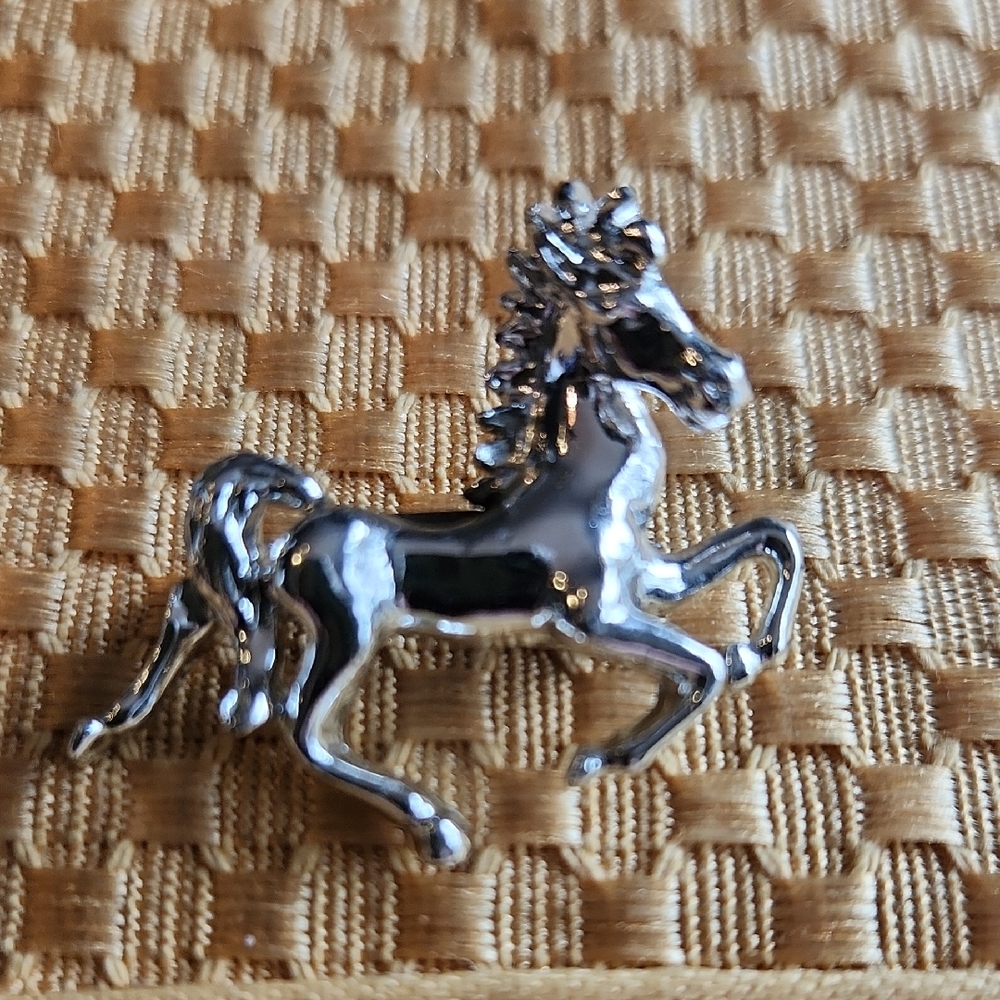 Silver Horse Brooch Vintage Collectible Broncos Denver